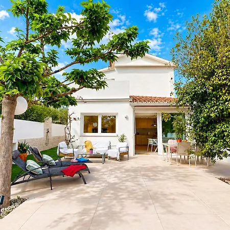 Nueva Vida En A 50m De La Playa Terraza Privada Y Barbacoa By Family Homes *