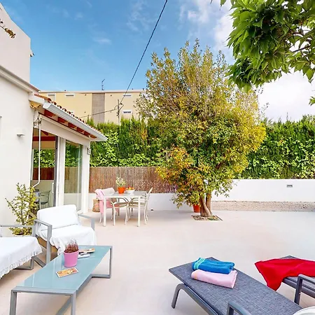 Appartement Nueva Vida En A 50m De La Playa Terraza Privada Y Barbacoa By Family Homes Dénia
