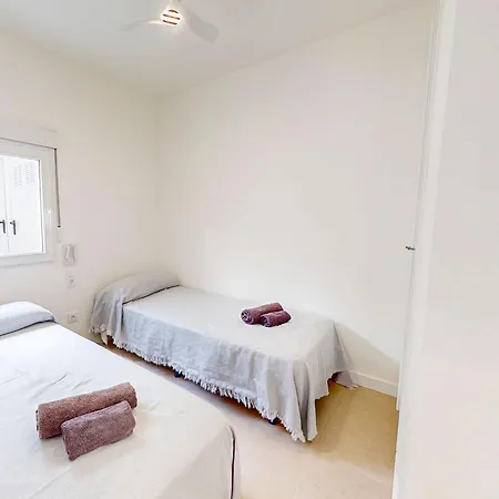 Appartement Nueva Vida En A 50m De La Playa Terraza Privada Y Barbacoa By Family Homes *