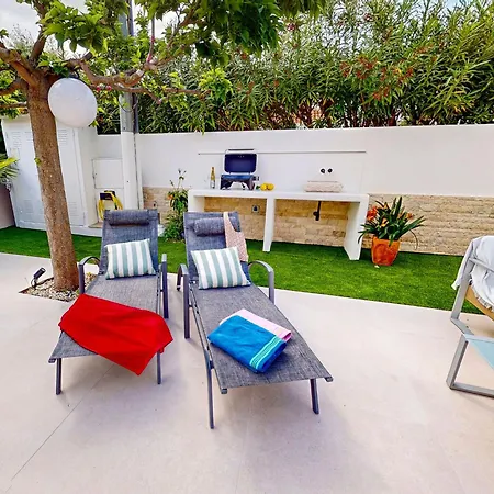 Nueva Vida En A 50m De La Playa Terraza Privada Y Barbacoa By Family Homes Appartement Dénia